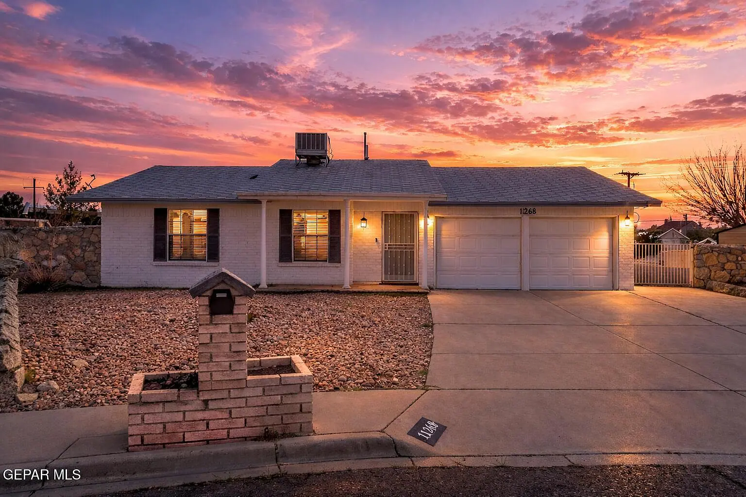 Front of 11268 Warbonnet Dr in El Paso, TX